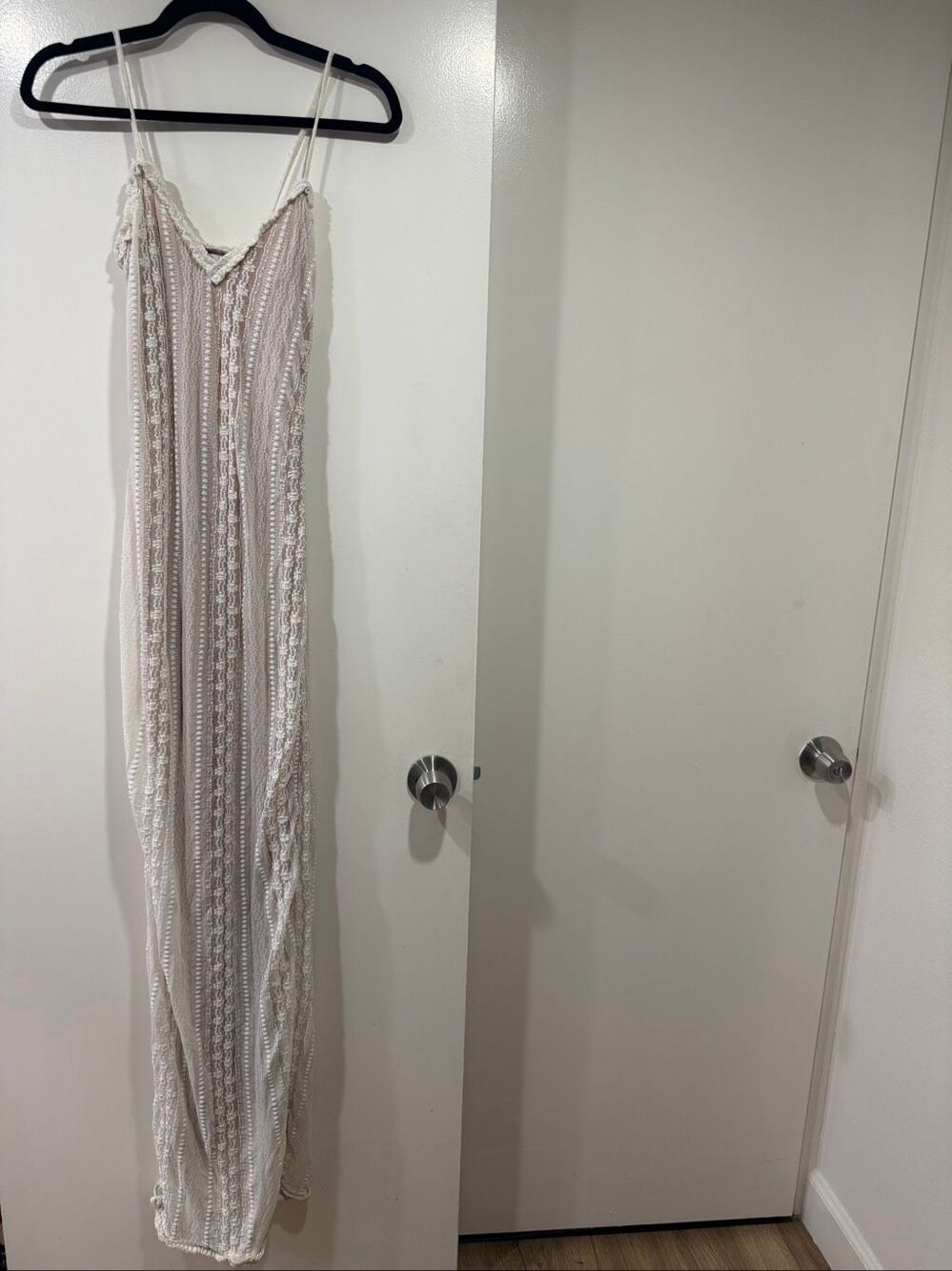 XS white lace dress tiger mist
